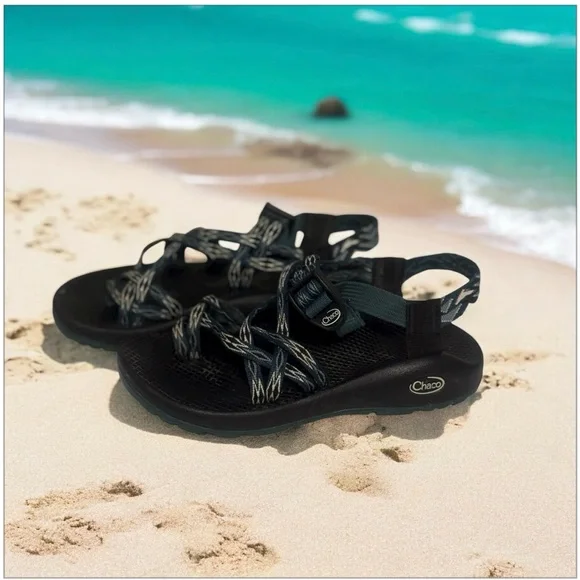 Chaco Women's Black and Gray Sandals 8 - Picture 4 of 11